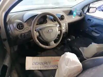 Veículo de Sucata ford fiesta (cbk) ambiente do ano 2006 alimentado f6ja