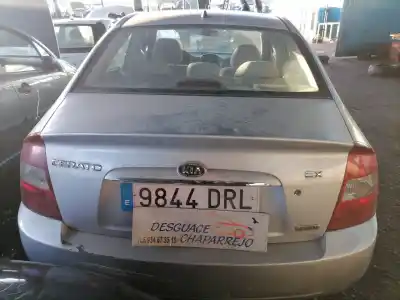 Veículo de Sucata kia cerato 2.0 ex crdi berlina do ano 2005 alimentado d4ea