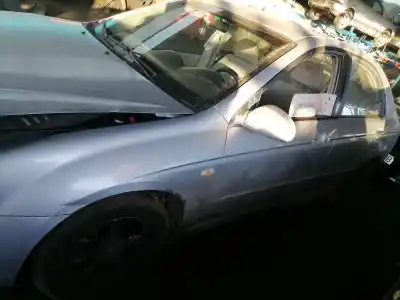 Veículo de Sucata kia cerato 2.0 ex crdi berlina do ano 2005 alimentado d4ea