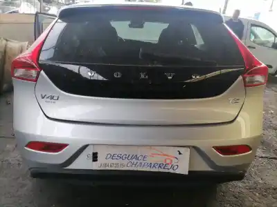 Veicolo di demolizione volvo v40 2.0 cat dell'anno 2019 alimentato b4204t17