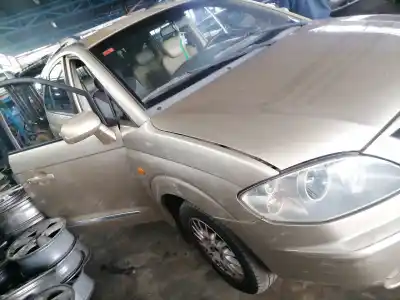 Здавання транспортного засобу ssangyong rodius xdi року 2007 потужний d27dt