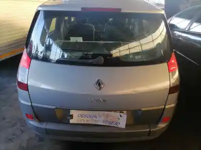 Veículo de Sucata renault scenic ii confort expression do ano 2005 alimentado f9q d8