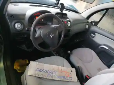 Veículo de Sucata citroen c3 1.4 hdi cool do ano 2004 alimentado 8hx