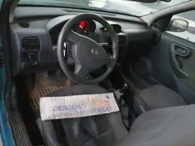 Veicolo di demolizione opel corsa c blue line dell'anno 2004 alimentato z13dt