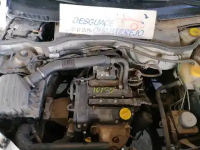 Vehículo de desguace opel corsa c blue line del año 2004 con motor z10xep