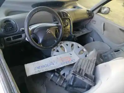 Véhicule à la ferraille citroen                                            xsara picasso                                                                                                                                                                                                                                              2.0 hdi 90 sx top                                                                                                                                                                                                                                          de l'année 2004 alimenté rhy