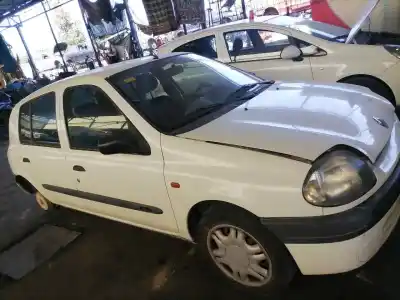Здавання транспортного засобу renault   року 1999 потужний f8q