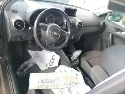 Veículo de Sucata audi a1 sportback (8xa) ambition do ano 2012 alimentado cbz