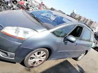 Veículo de Sucata citroen c4 picasso exclusive do ano 2007 alimentado rhj