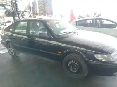 Veicolo di demolizione saab 9-3 berlina 2.2 tid dell'anno 1999 alimentato d223l