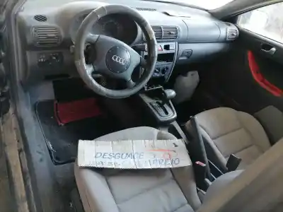 Veicolo di demolizione audi a3 (8l) 1.9 tdi ambition dell'anno 2001 alimentato 1z