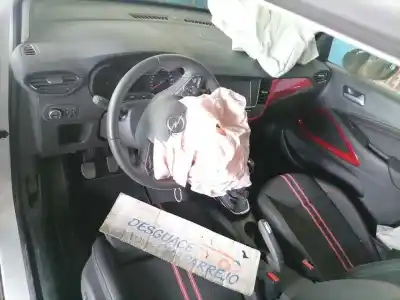 Veículo de Sucata opel crossland x design line do ano 2022 alimentado eb2adt(hn05)