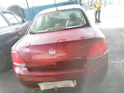 Veículo de Sucata fiat linea (110) dynamic do ano 2010 alimentado 198a3000