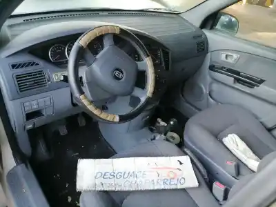 Scrapping Vehicle kia carens 1.6 lx of the year 2006 powered s6d