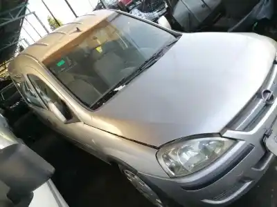 Veículo de Sucata opel combo familiar do ano 2005 alimentado z13dt