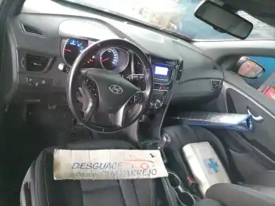 Veículo de Sucata hyundai i30 (gd) style do ano 2016 alimentado d4fb