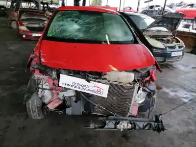 Здавання транспортного засобу renault clio iii exception року 2013 потужний d4f d7