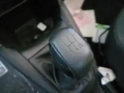 Veículo de Sucata peugeot 208 style do ano 2014 alimentado hm01