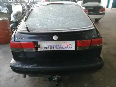 Veículo de Sucata saab 9-3 berlina 2.2 tid do ano 2000 alimentado d223l