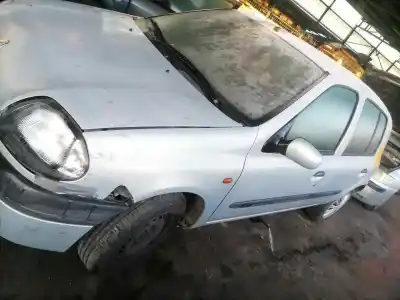 Здавання транспортного засобу renault   року 1999 потужний e7j