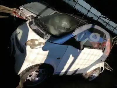 Scrapping Vehicle smart coupe smart scape of the year 2005 powered 