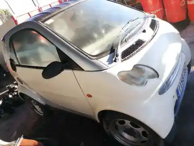 Scrapping Vehicle smart coupe smart scape of the year 2005 powered 