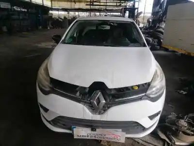 Vehículo de desguace RENAULT CLIO IV Business del año 2017 con motor K9KE6