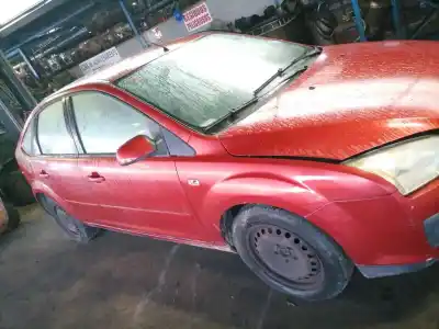 Veículo de Sucata ford focus berlina (cap) ambiente (d) do ano 2007 alimentado kkda