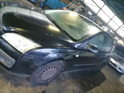 Veículo de Sucata ford focus berlina (cap) ambiente (d) do ano 2006 alimentado kkda