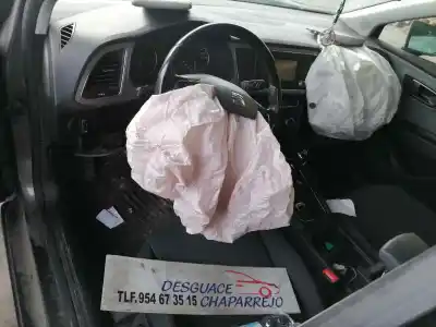 Scrapping Vehicle seat leon (5f1) reference of the year 2017 powered ddy