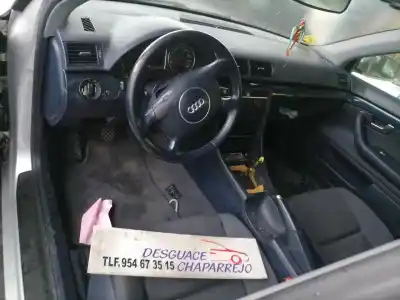 Veículo de Sucata audi a4 berlina (8e) 1.8 20v turbo do ano 2001 alimentado avj
