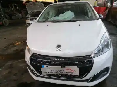 Veículo de Sucata PEUGEOT 208 Active do ano 2017 alimentado BH02