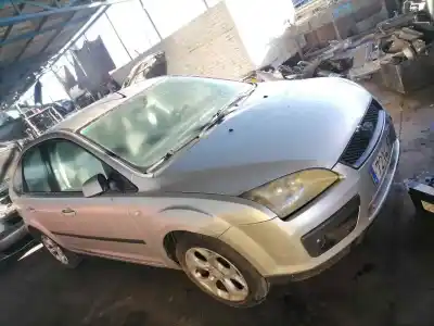 Veículo de Sucata ford focus berlina (cap) ambiente (d) do ano 2007 alimentado kkda