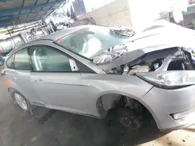 Veículo de Sucata ford focus lim. titanium do ano 2017 alimentado xxda