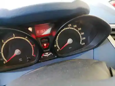 Veicolo di demolizione ford fiesta (cb1) ambiente dell'anno 2010 alimentato f6jd