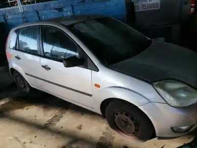 Veicolo di demolizione ford fiesta (cbk) ambiente dell'anno 2004 alimentato f6ja