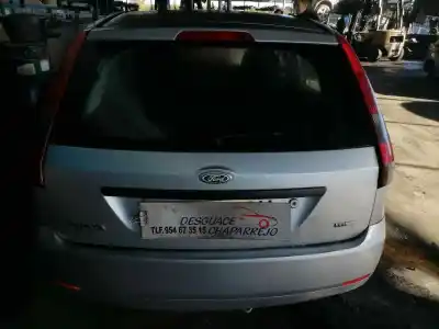 Veicolo di demolizione ford fiesta (cbk) ambiente dell'anno 2004 alimentato f6ja