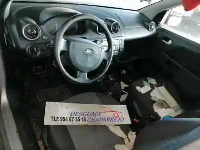 Veicolo di demolizione ford fiesta (cbk) ambiente dell'anno 2004 alimentato f6ja