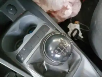 Veicolo di demolizione seat ibiza (6j5) reference tech dell'anno 2014 alimentato cbz