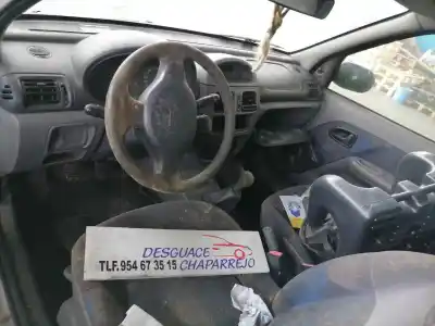 Здавання транспортного засобу renault   року 2000 потужний sin doc.