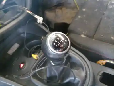 Véhicule à la ferraille seat                                               leon (1p1)                                                                                                                                                                                                                                                 fr                                                                                                                                                                                                                                                         de l'année 2012 alimenté cfh