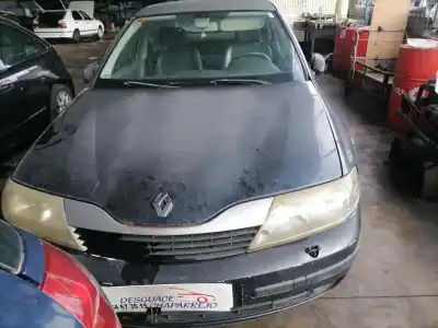 Vehículo de desguace RENAULT LAGUNA II (BG0)  del año 2004 con motor F9Q C6