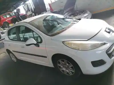 Veículo de Sucata peugeot 207 confort do ano 2010 alimentado kft / kf01