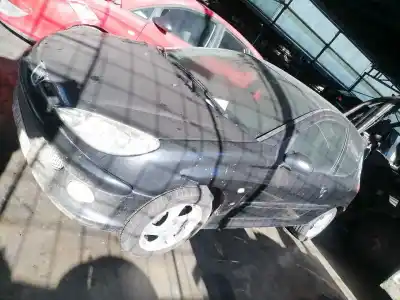 Veicolo di demolizione peugeot 206 berlina xs dell'anno 2005 alimentato kfu