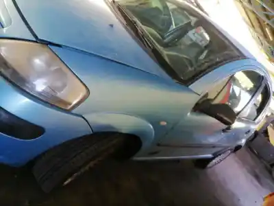 Veículo de Sucata citroen c3 pluriel 1.4 do ano 2003 alimentado kfv