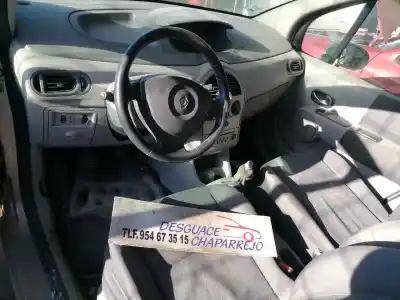 Veicolo di demolizione renault modus confort dynamique dell'anno 2005 alimentato k4j g7