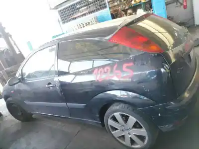 Veículo de Sucata ford focus berlina (cak) * do ano 2003 alimentado sin doc.