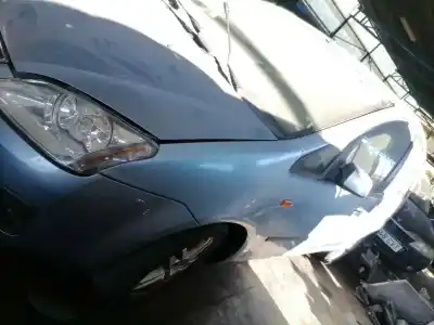 Здавання транспортного засобу ford focus c-max (cap) ambiente (d) року 2004 потужний sin doc.