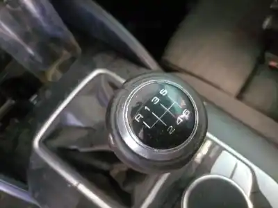 Veicolo di demolizione audi a3 sportback (8vf) design edition dell'anno 2020 alimentato crb