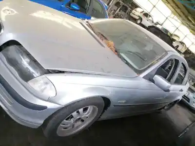 Veicolo di demolizione bmw                                                serie 3 berlina (e46)                                                                                                                                                                                                                                      316i                                                                                                                                                                                                                                                       dell'anno 1999 alimentato 194e1